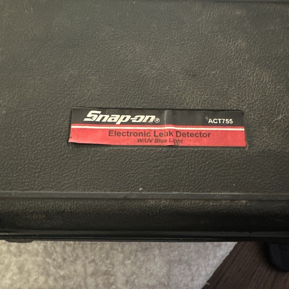 Snap-on Leak Detector ACT755 Refrigerant
