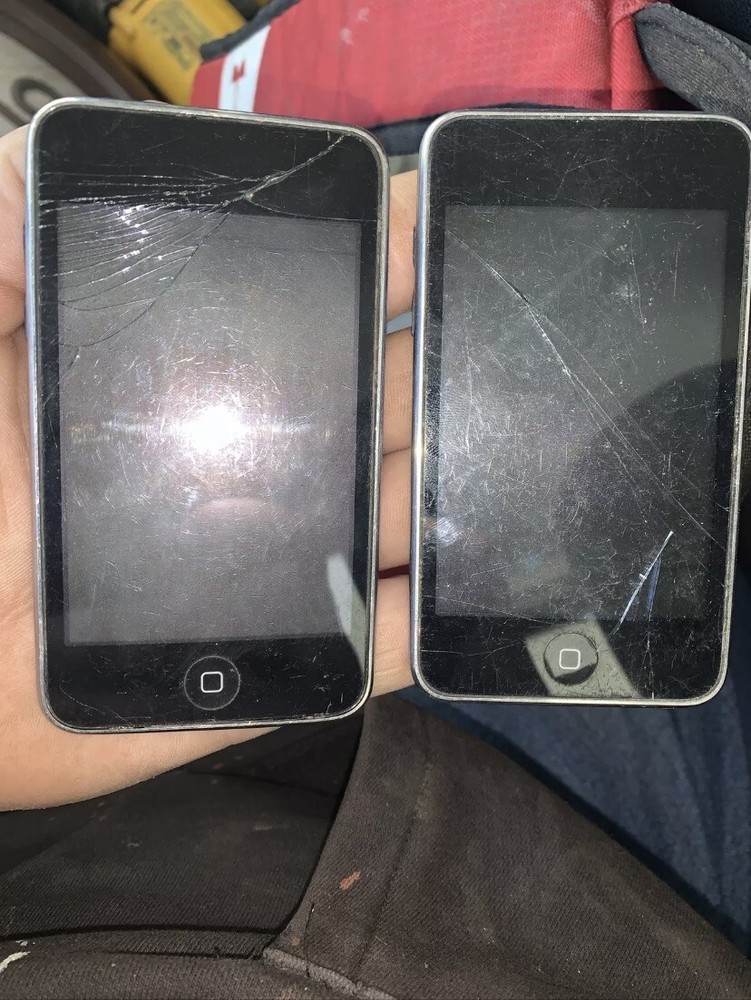 apple lot for parts Only