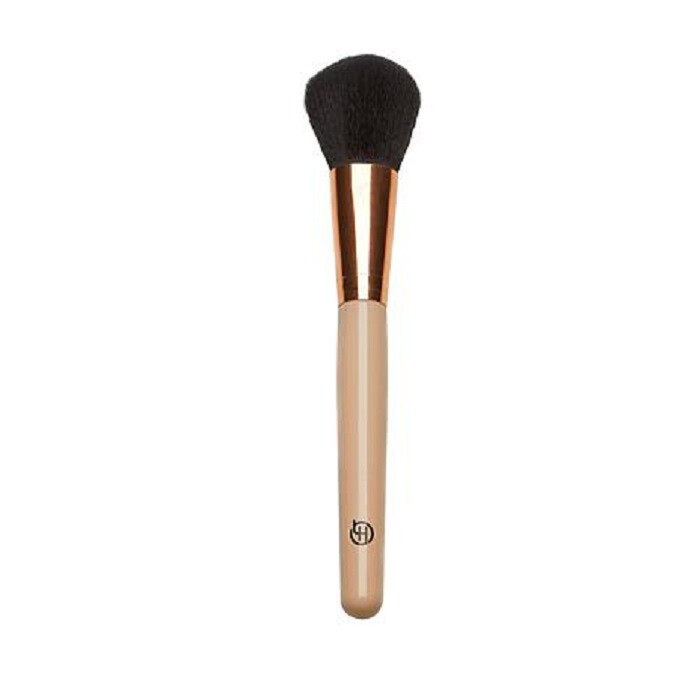 Luke Henderson Round Foundation Brush