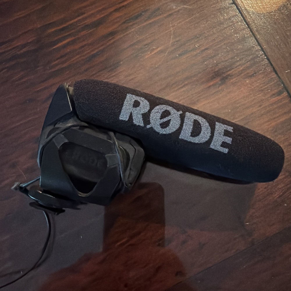 Rode VideoMic Pro Shotgun Condenser Microphone