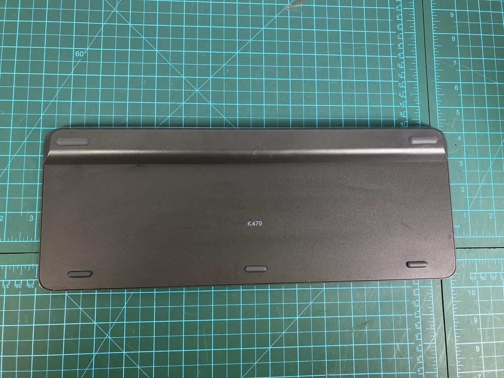 Logitech K470 Keyboard M340 Wireless Mouse Set PC Mac Slim Full Size Numeric Com