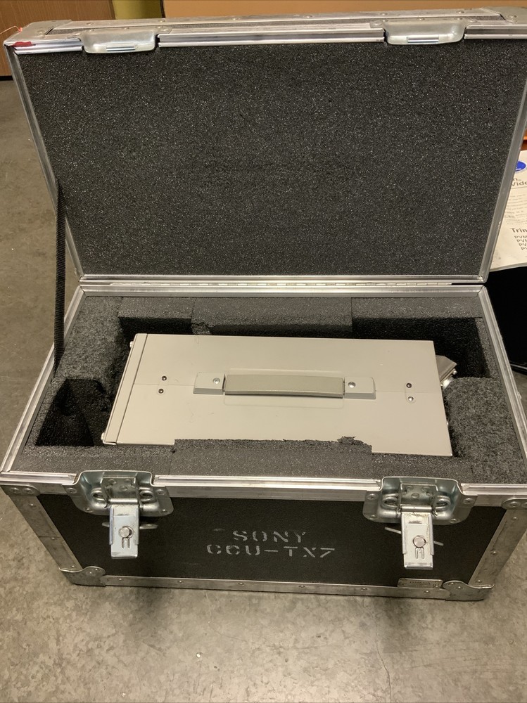 Sony CCU-TX7 Camera Control Unit W/ Case