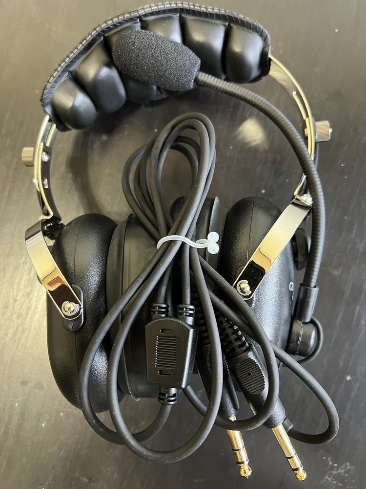 Dual Plug Aviation Headset