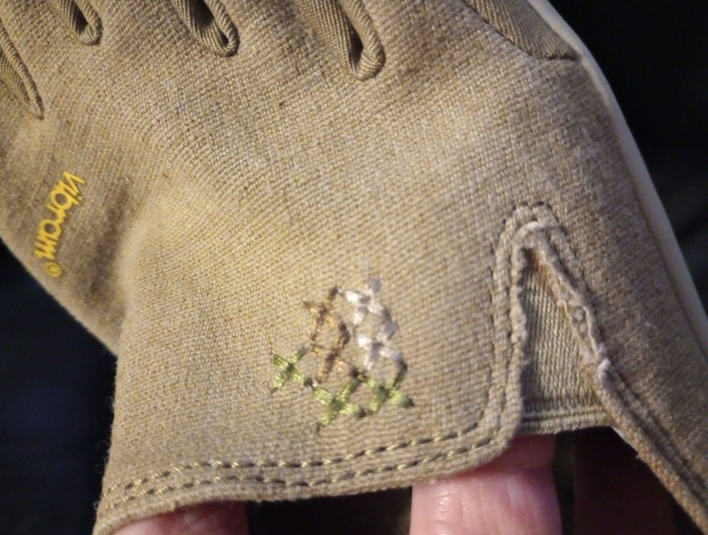 Vibration Five Fingers Size 9 And 1/2
