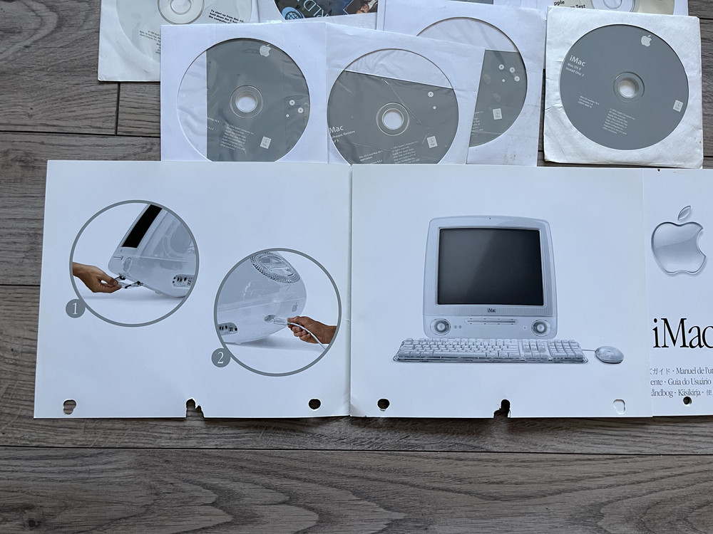 Vintage Apple iMac G3 User's Guide, Setup Guide, original paperwork CD