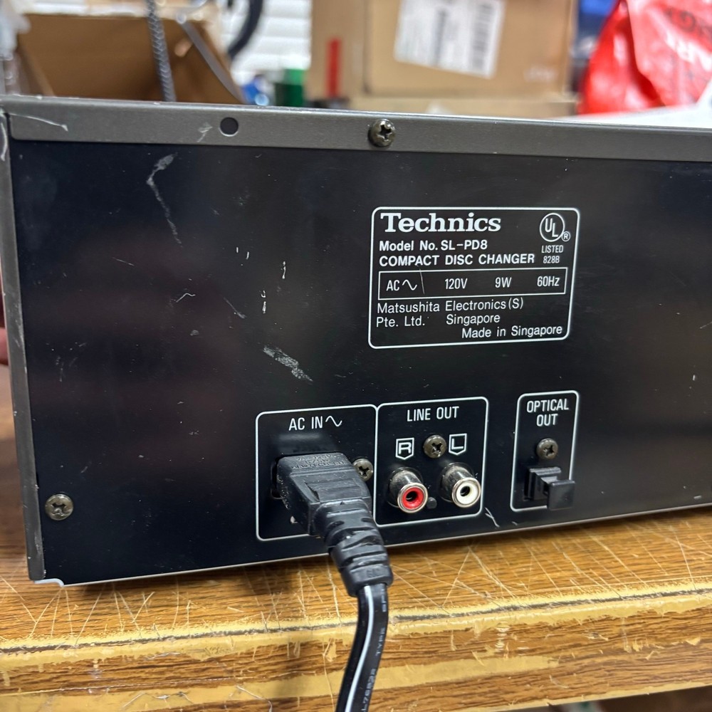 Technics SL-PD8 5 Disc Compact Disc Changer Without Remote Tested And Working
