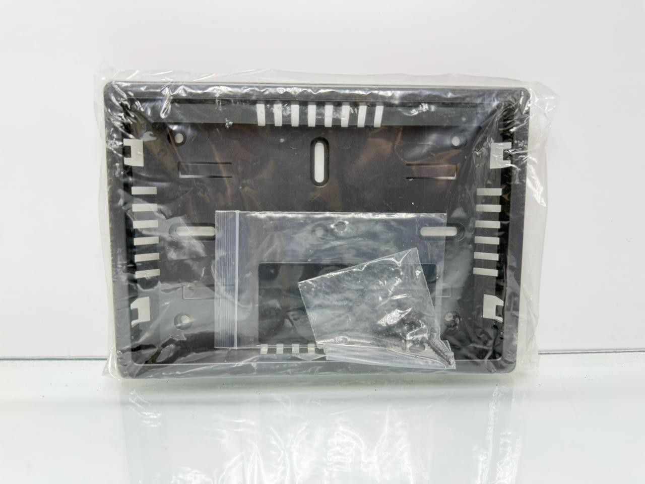 ORIGINAL ALPINE TME-M680 TME-M780 MONITOR HOUSING