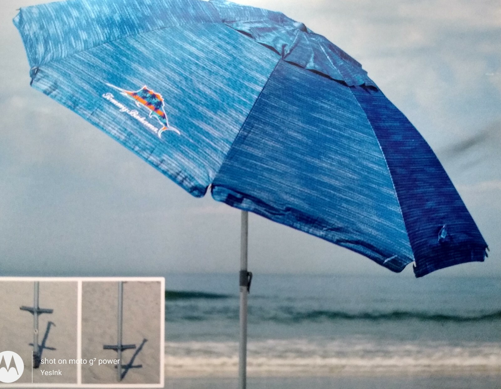 Tommy Bahama 8' Beach Umbrella w/ Tilt BLUE