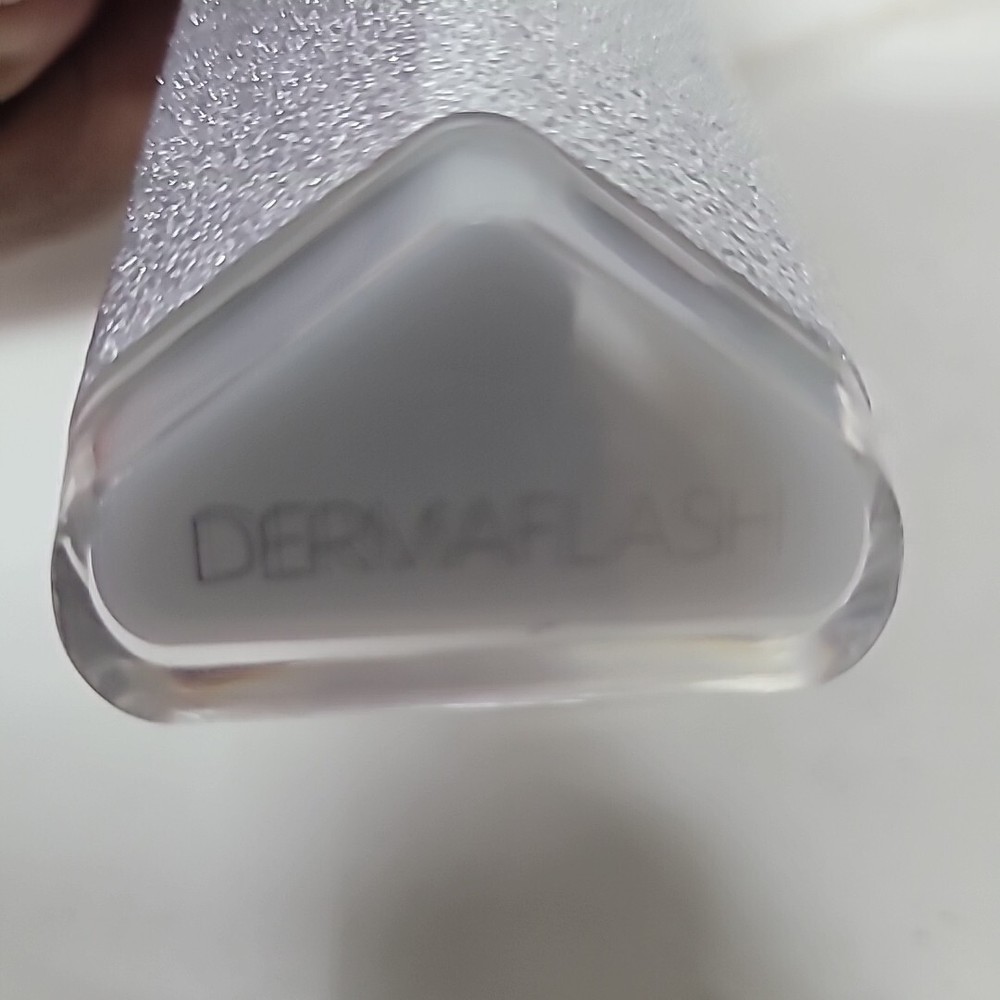 DERMAFLASH DERMAPORE Pore Extractor & Serum Infuser Gray Glitter USED