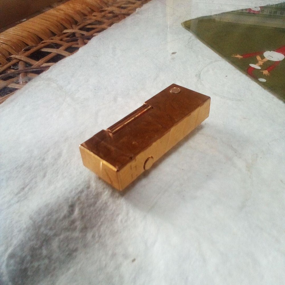 Dunhill Gas lighter Gold without box