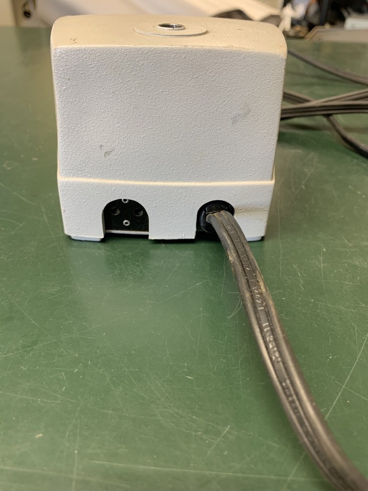 Reichert Instruments Model 650 Variable Power Supply