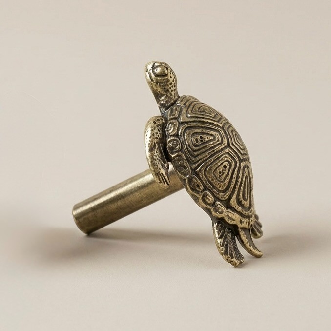 The Tangerine Store | Antique Brass Turtle Drawer Knobs