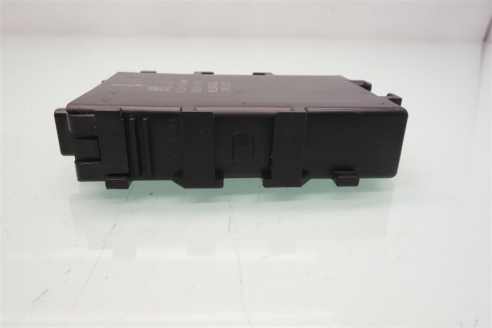 Toyota Prius 2016-2018 Multi Plex Network Computer Module Unit 89220-4Ej40