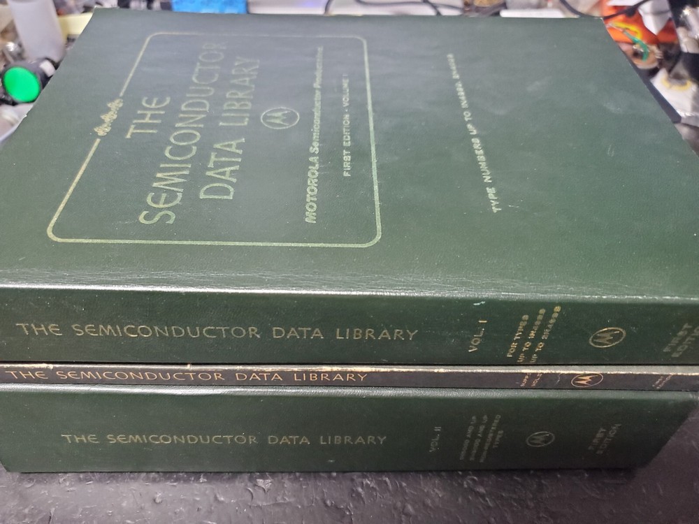 3-volume MOTOROLA SEMICONDUCTOR DATA LIBRARY  1st edition 1972