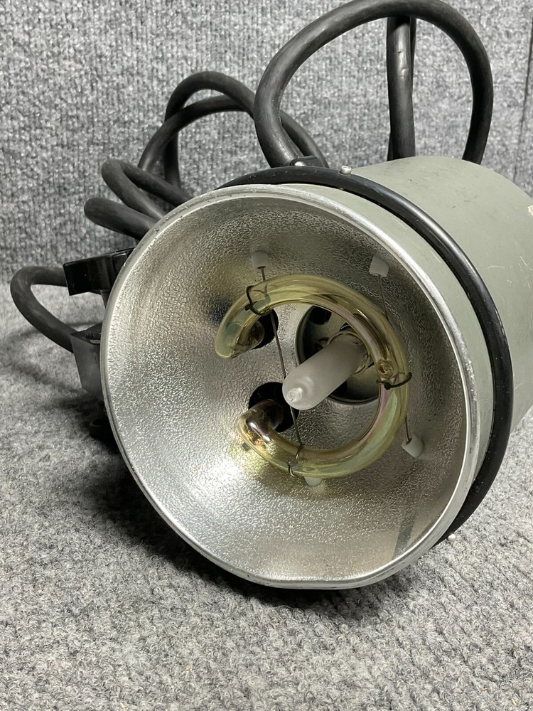 Dynalite Flash Head Studio Light 🎥💡⚙️ Adjustable Output