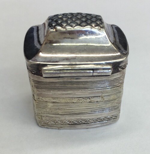 Antique Solid Silver Hallmarked Dutch Pill / Snuff Box Decorative Circa 1844
