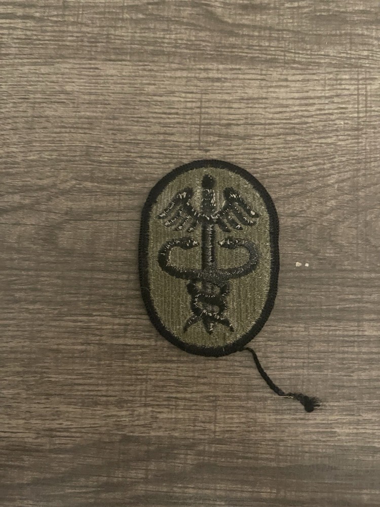 1973 issue U. S. Army Health Services Command Patch Vintage