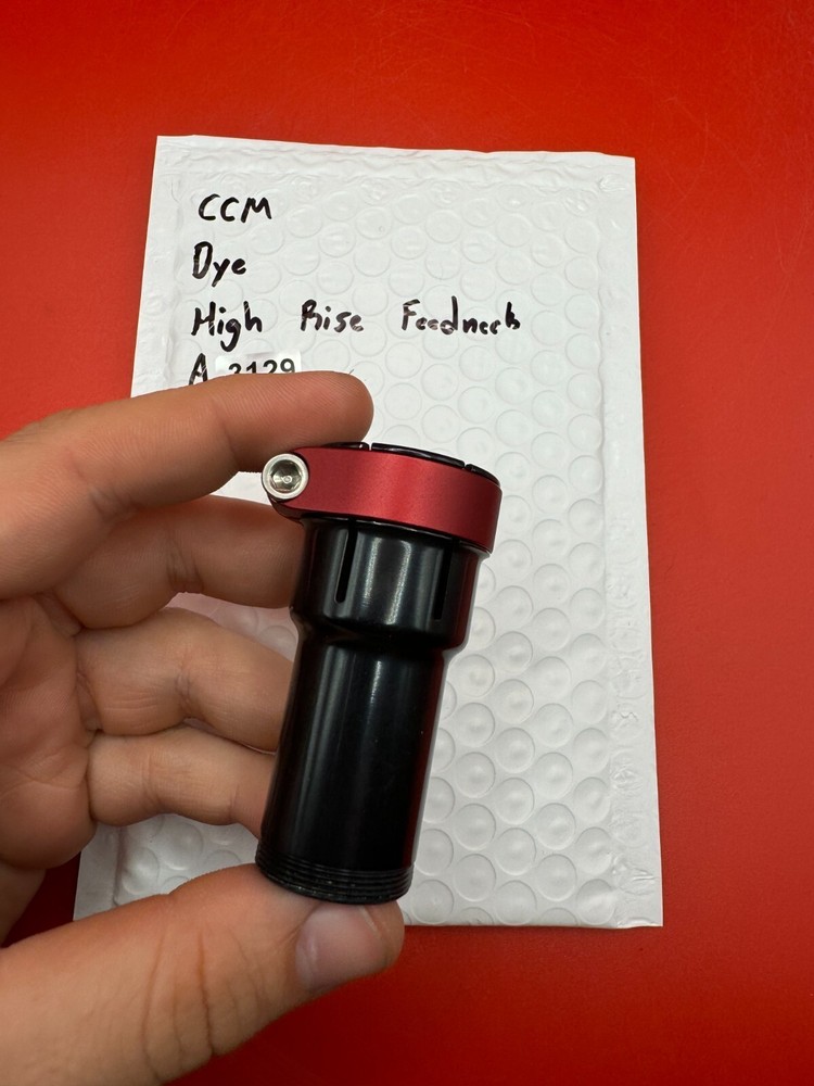 CCM Dye High Rise Feedneck