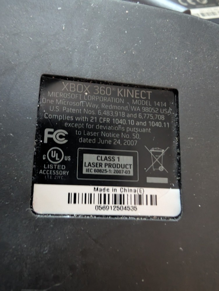 Microsoft Xbox 360 Kinect Motion Sensor Bar Black & 4 games bundle - Model 1414