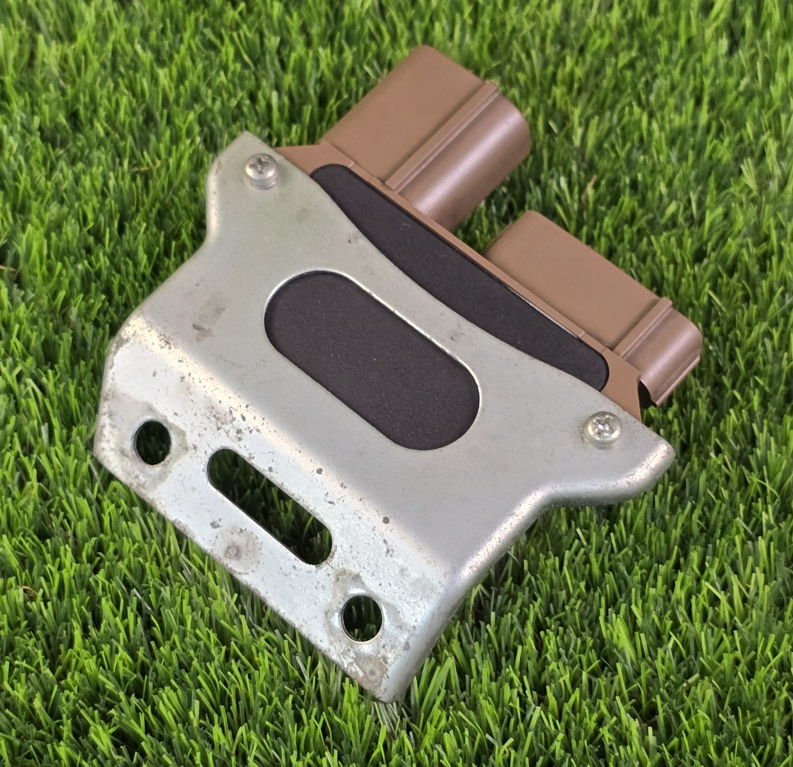 Toyota Tundra 2007-2021 Air pump drive Module 89580-34020 : fits Toyota Sequoia