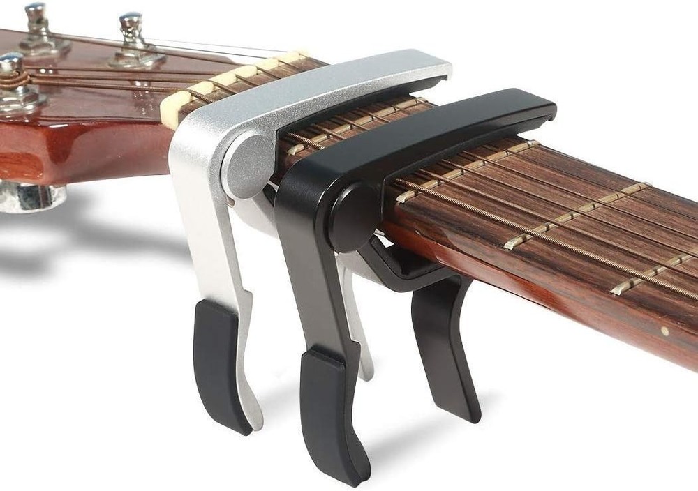 Silver Guitar Capo for 6-String Guitars + 5 Picks - Quick Release