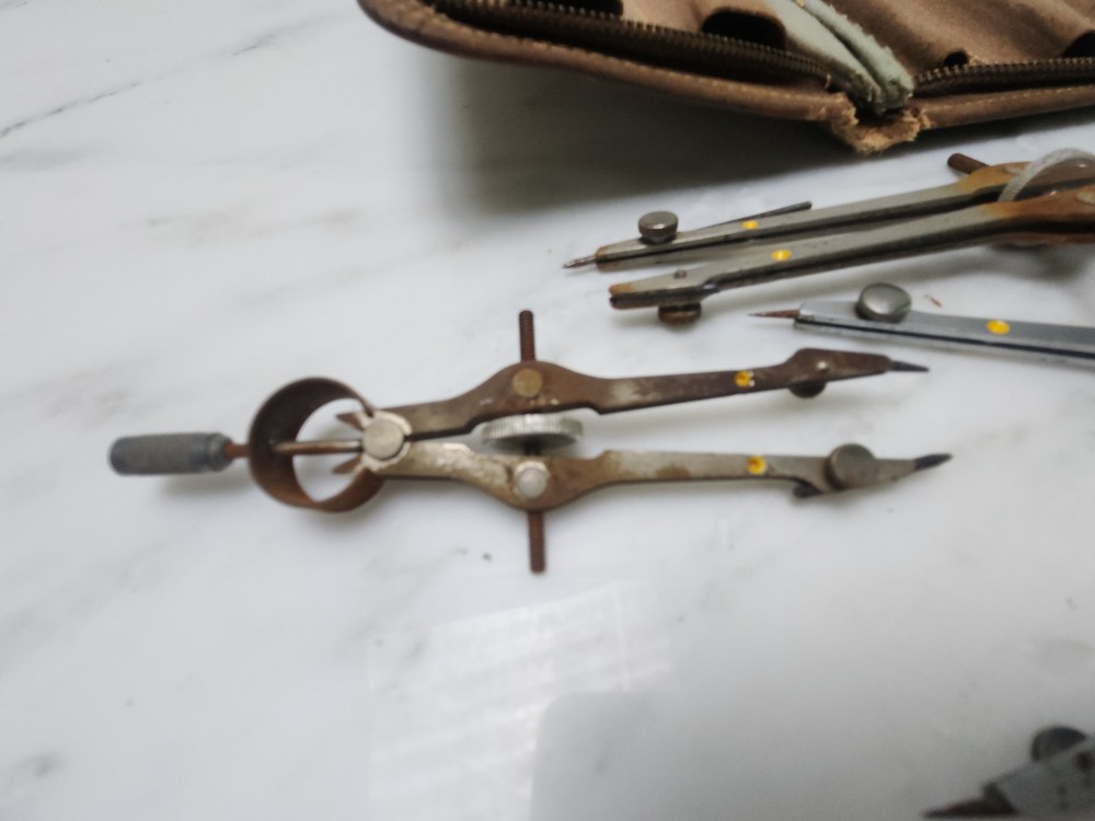 VEMCO Compass Drafting Tool Drawing Instruments Yellow Dot Set Vintage K3