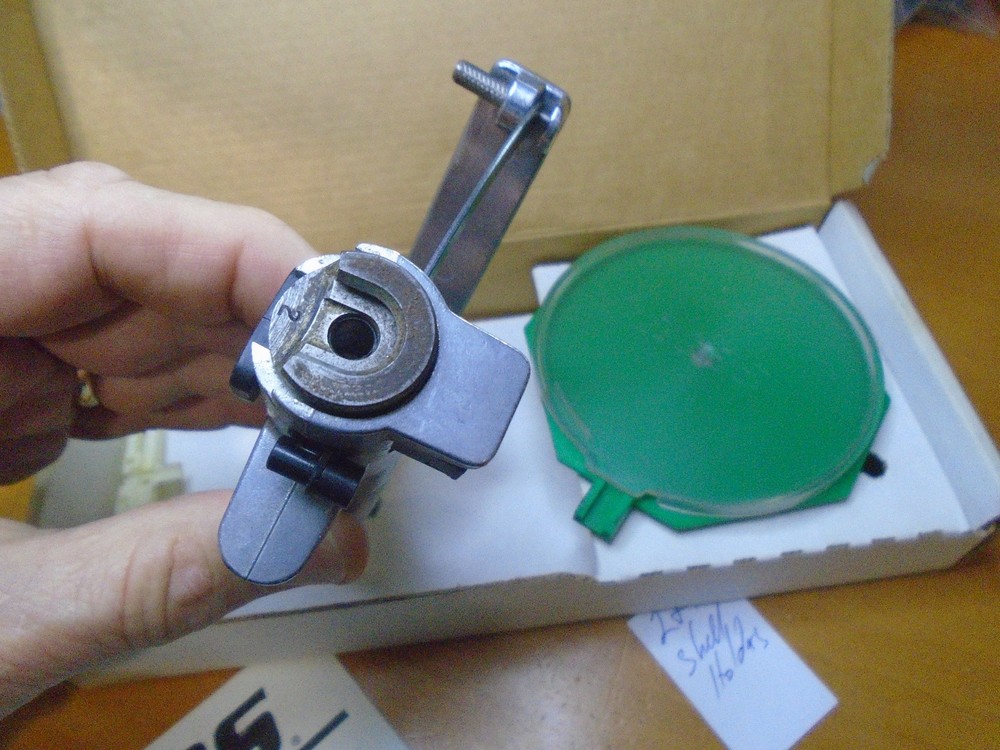 RCBS Hand Priming Tool Plus 2 & 10 Shell Holders