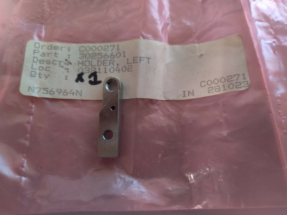 Universal Instruments Left Holder 30256601