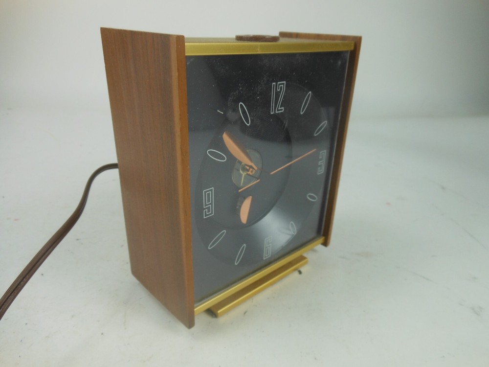 Mid Century Electric Clock w Ceiling Display B&B 787H