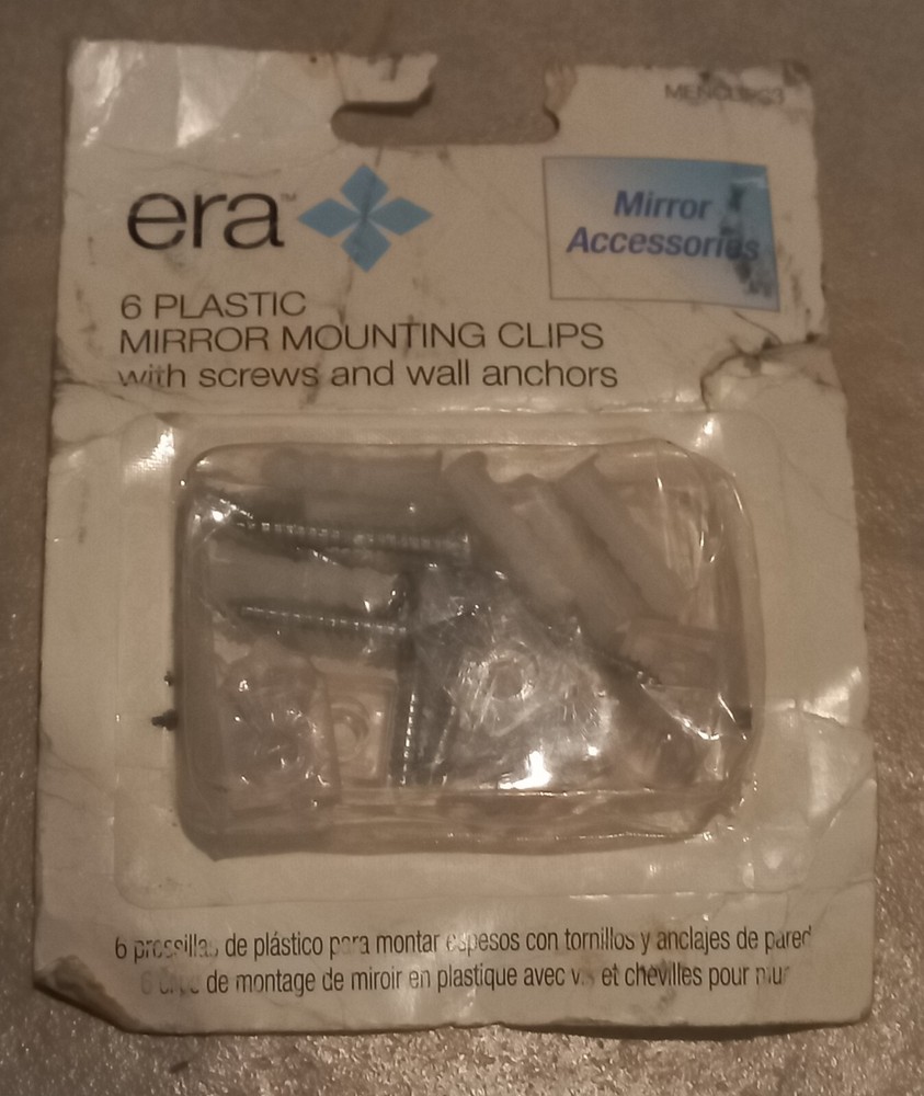 era™ Plastic Mirror Mounting Clips - 6 Count in package.