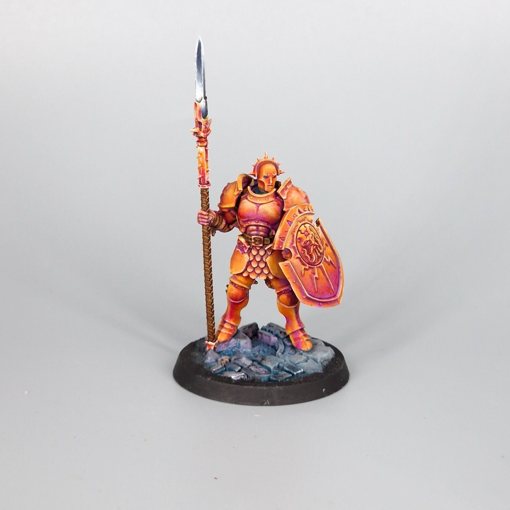 STORMCAST ETERNAL VINDICATOR- Warhammer- Pro Painted.