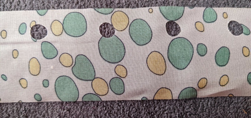 Circulo Tecido Trico Ruffle Ribbon - Abstrato patterns