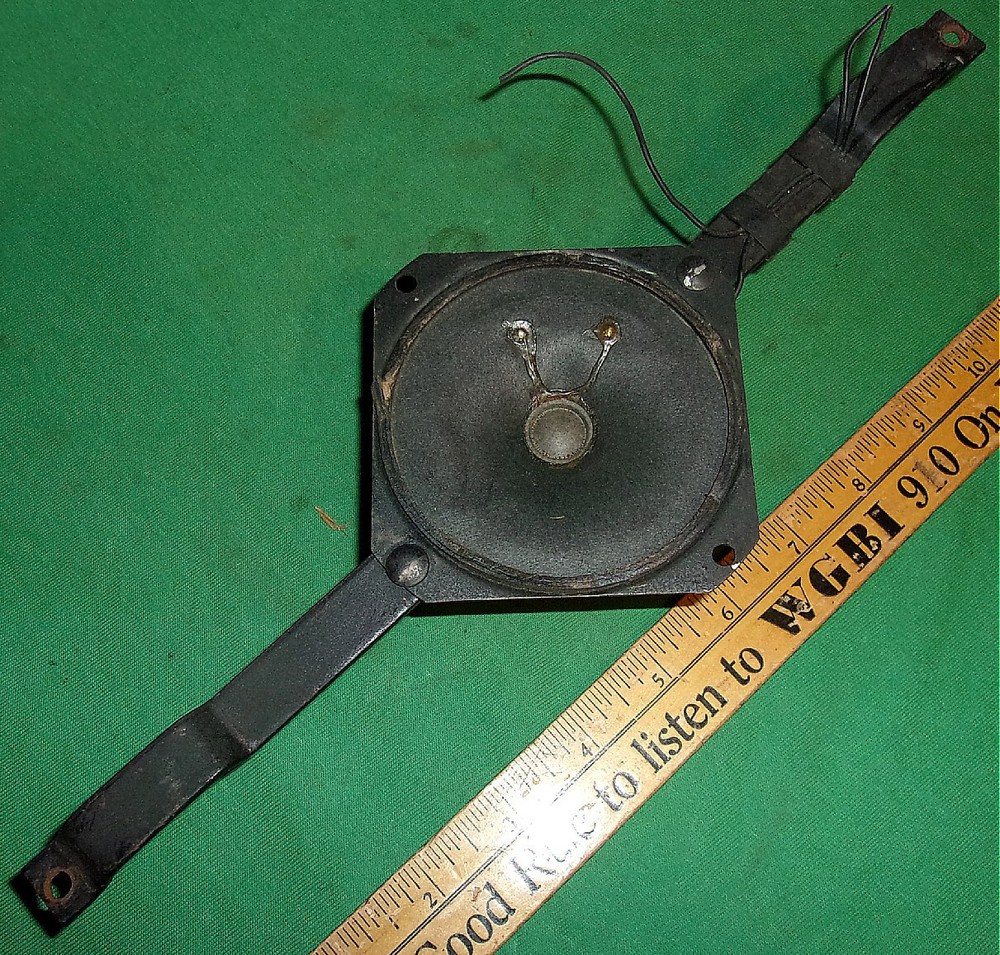 3 1/2 Inch Tweeter (bracket-mounted, Jensen?) Clean! 8-ohm Working!