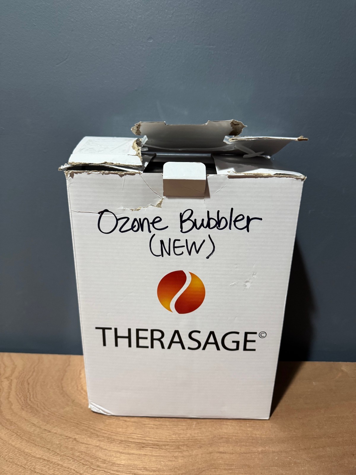 Therasage 110v TheraO3 - Bubbler Personal Ozone Device with Remote New Open Box