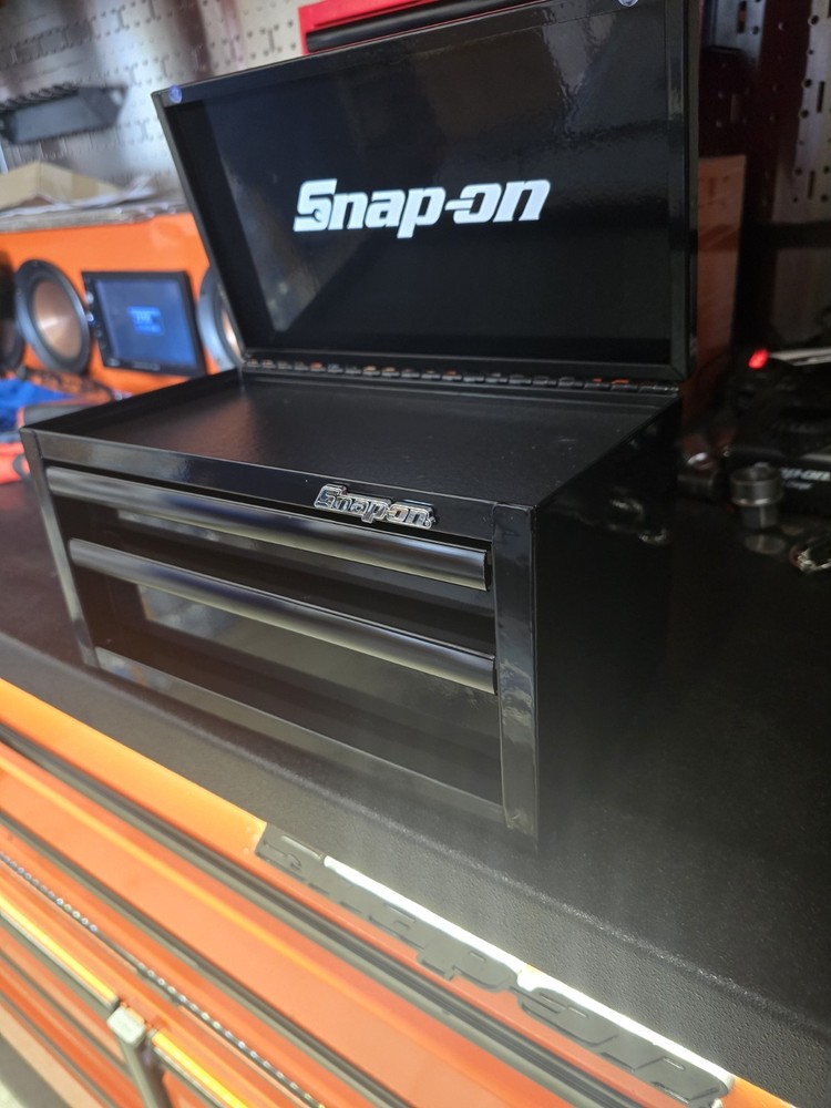 snap on mini tool box Black.
