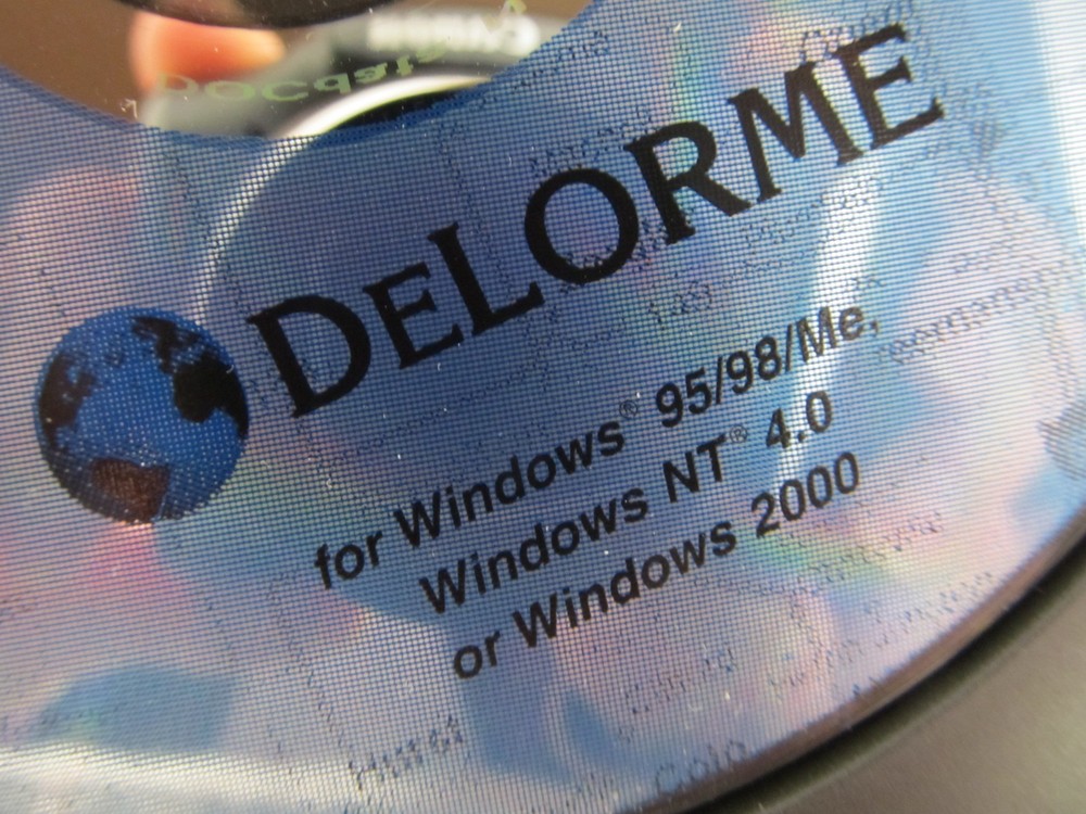 DeLorme Map 'n' Go Version 7 for Windows 95/98 or windows 2000 VGUC !
