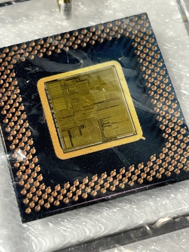 VTG Intel Inside Pentium Processor Keychain with CPU Chip Lucite Acrylic 90s NOS