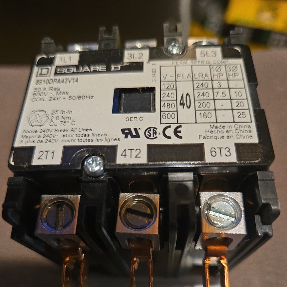 New Square D 8910DPA43V14 Definite Purpose Contactor