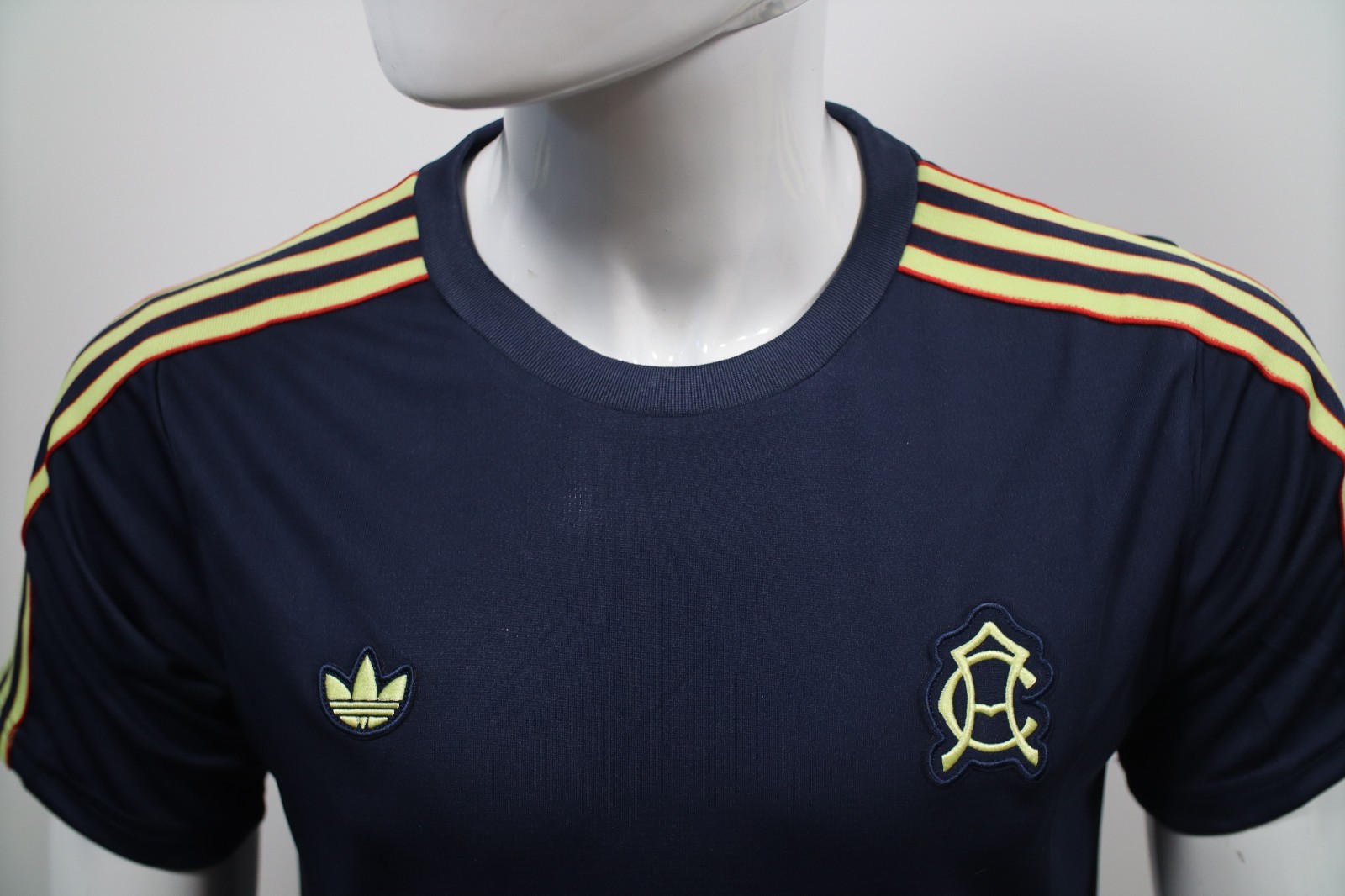 CLUB AMERICA ICONICA AZUL (Talla Reducida) slim fit