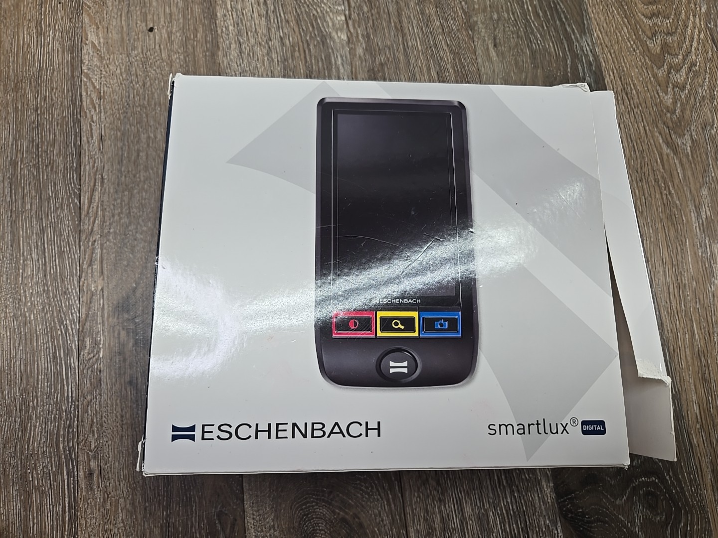 ESCHENBACH SmartLux Digital Portable Magnifier HD 165011 + Charger *Bad Battery*