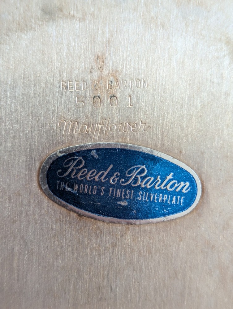 VTG "REED & BARTON" SILVERPLATED SERVING TRAY "Mayflower" #5001 design, PREOWN