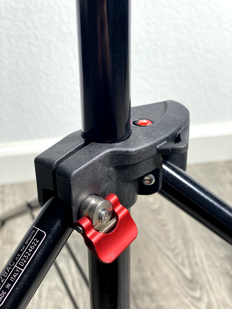 Manfrotto Alu Air-Cushioned Compact Stand (Black, 7.7')
