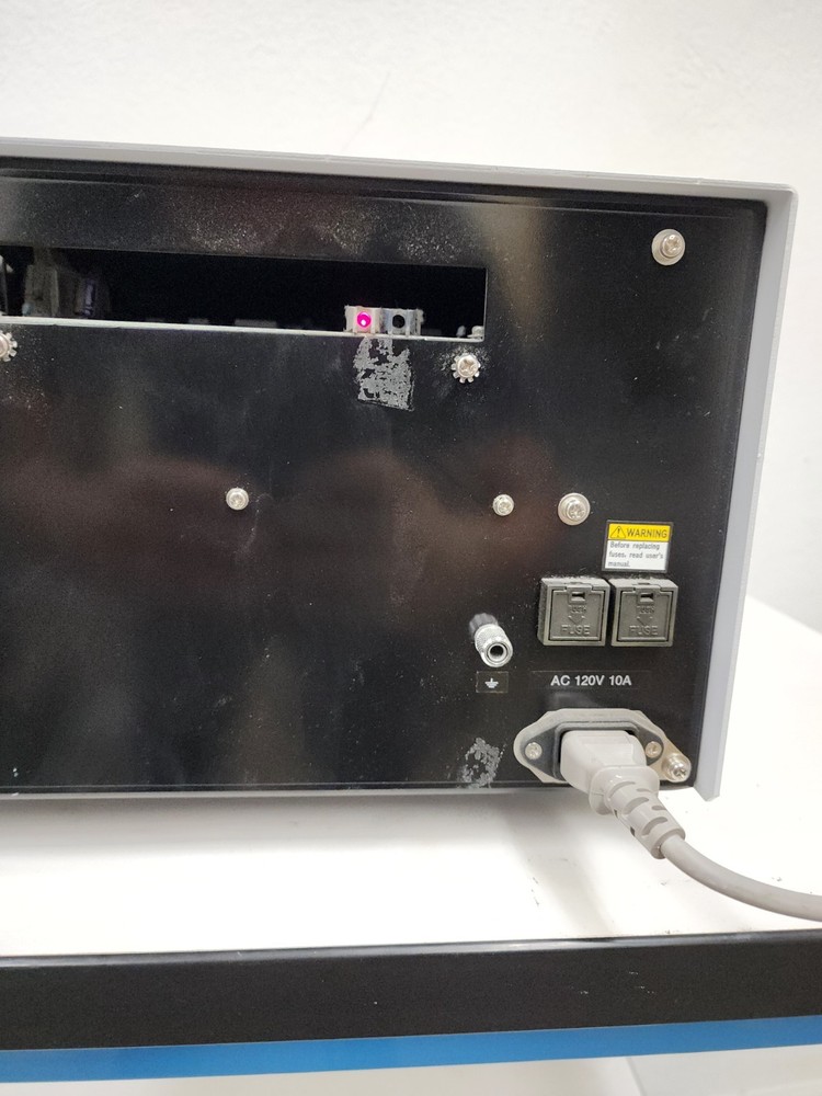 Shimadzu LC-8A Preparative Liquid Chromatography Pump Powers On