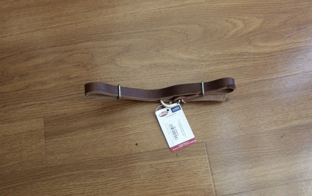 New with tags / Weavers Curb Strap