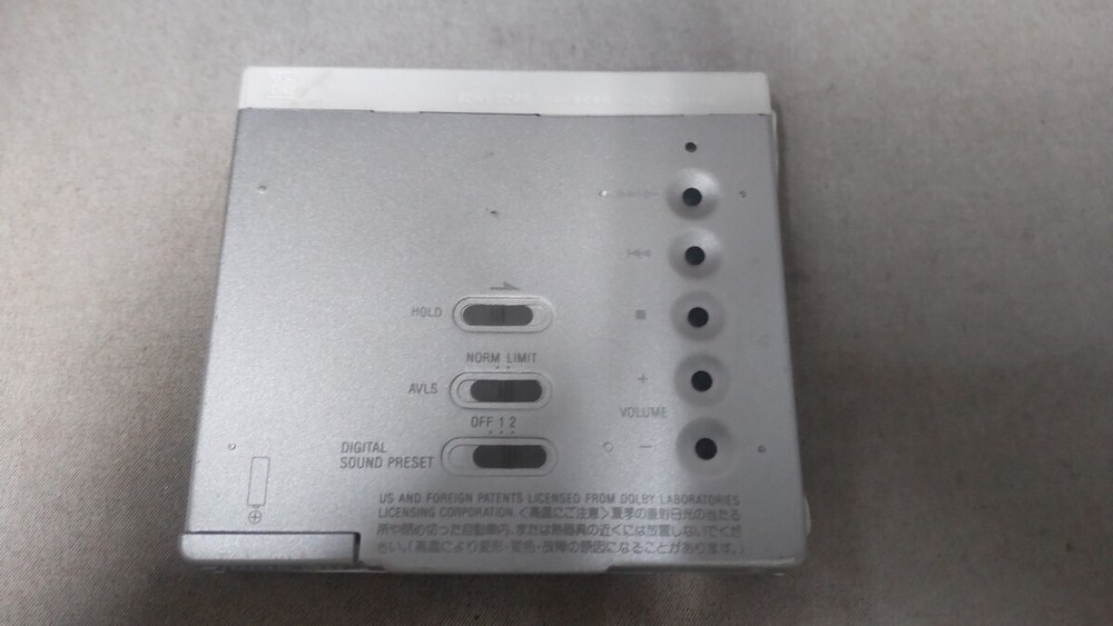 SONY MZ-E75 Mini Disc Player MD Walkman Silver Good