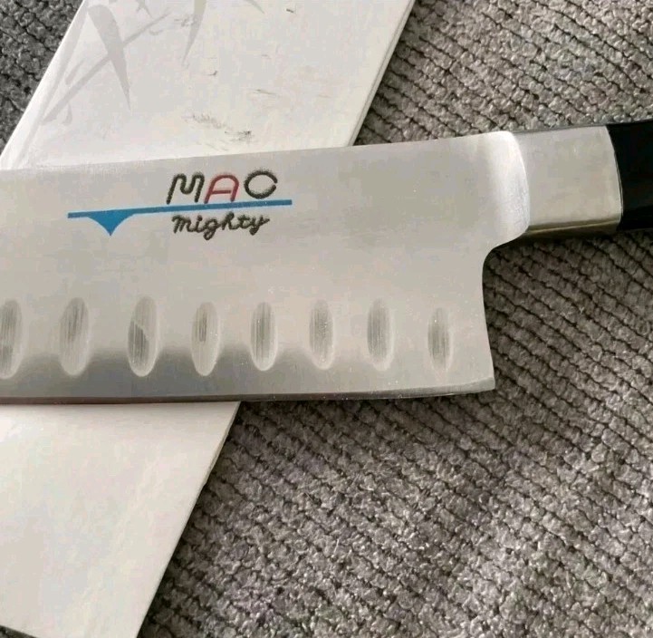 MAC Professional Series 8" Chef's Knife w/Dimples MTH-80, Wholesale Pricing