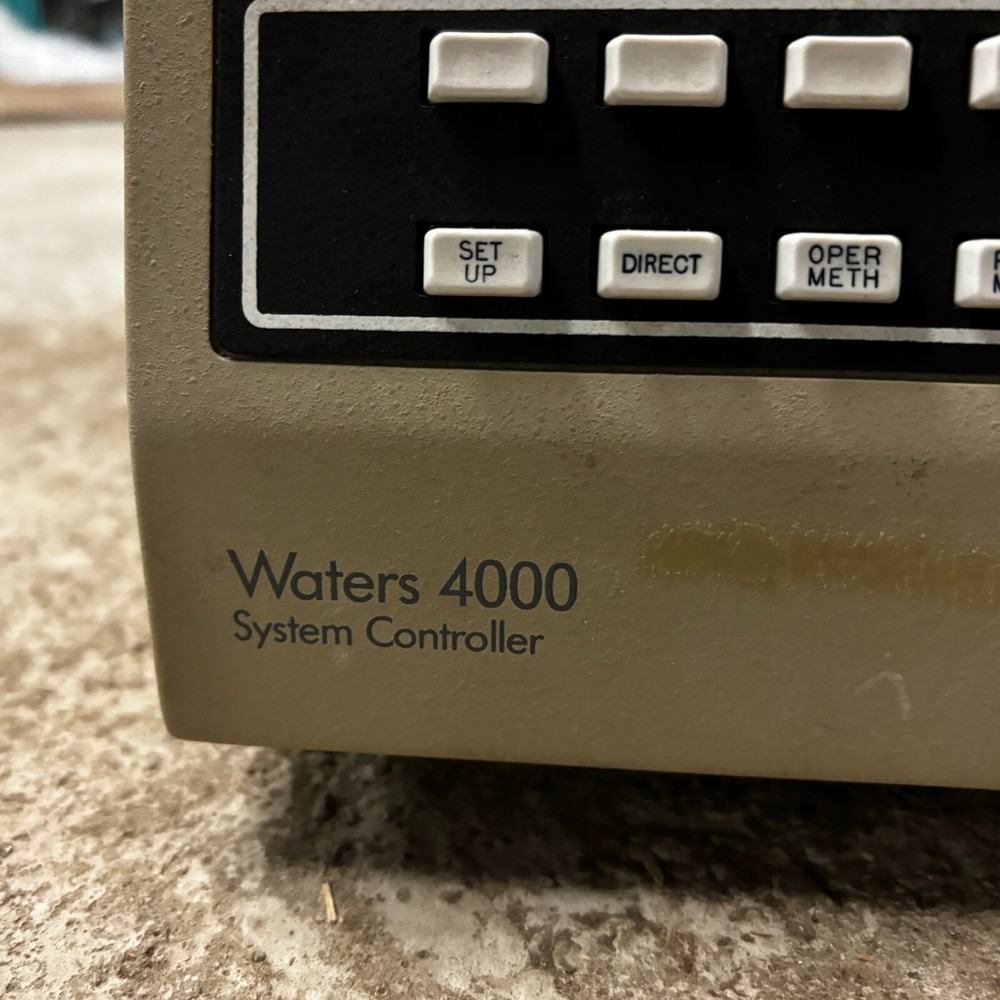 WATERS 4000 MULTISOLVENT DELIVERY SYSTEM CONTROLLER MILLIPORE 50/60 Hz 🎯