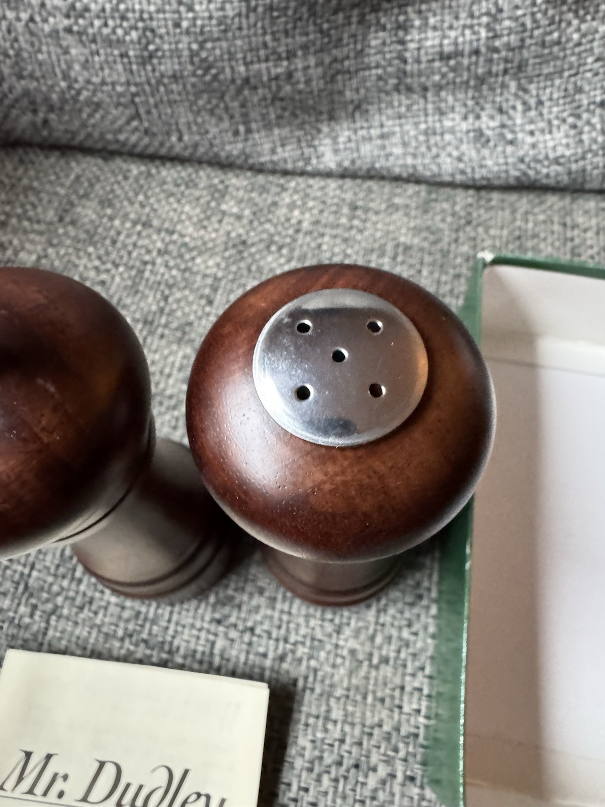 Vintage Mr. Dudley 5.5” Walnut Wood Peppermill & Salt Shaker Set Julian 609 NEW