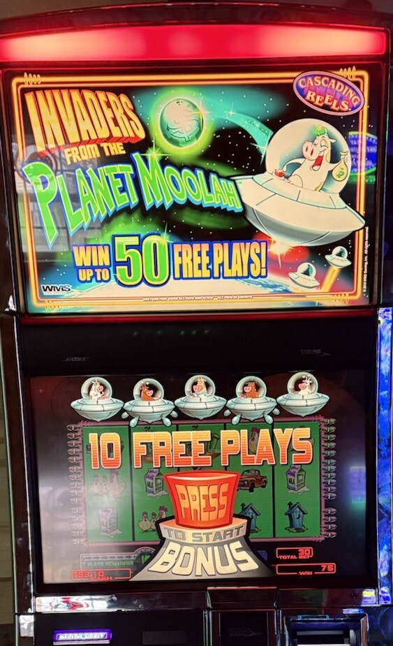 WMS BB2 SLOT MACHINE SOFTWARE GAME CARD ONLY INVADERS FROM PLANET MOOLAH TESTED