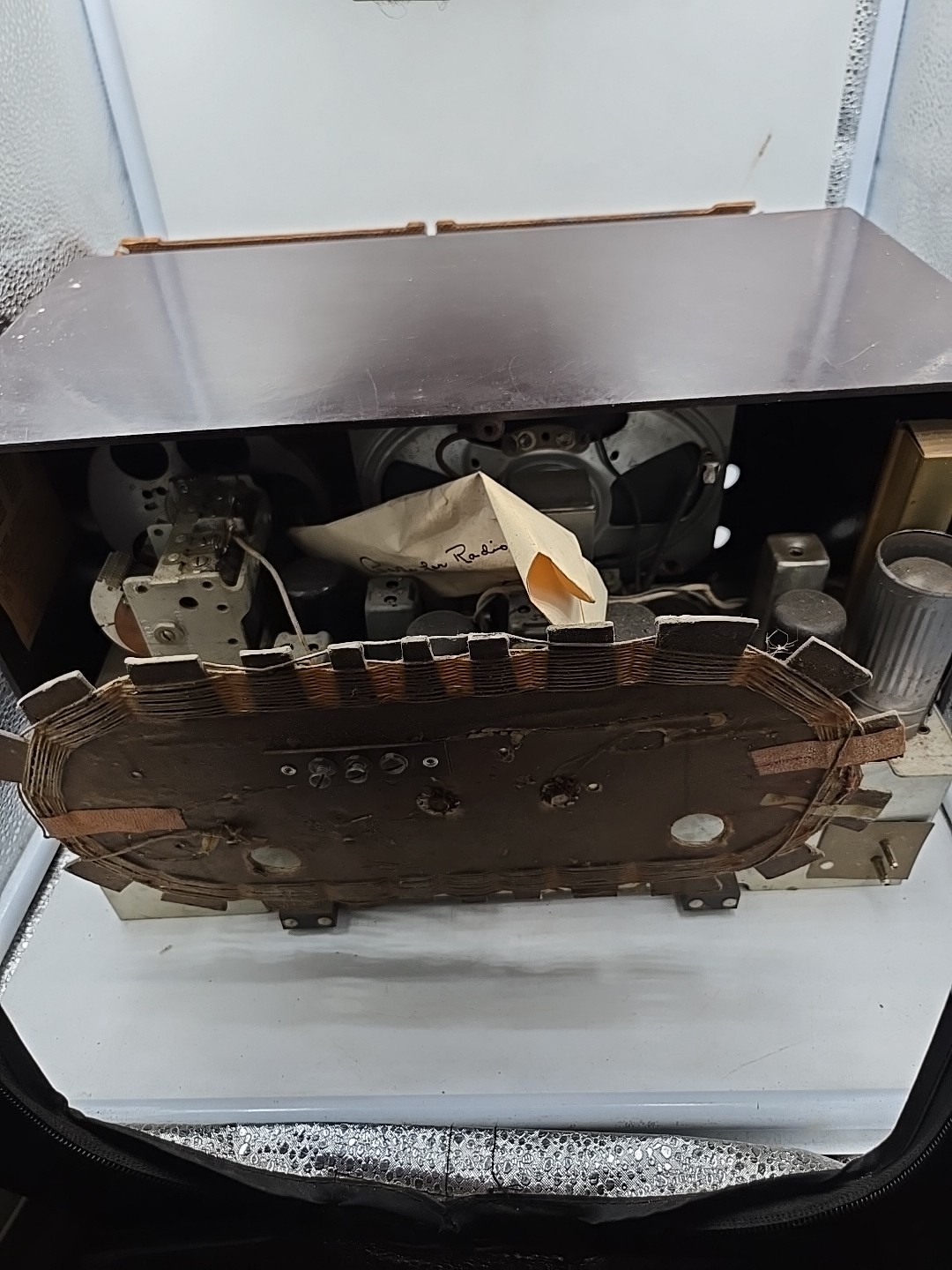 Vintage Emerson Fm Am Tube Radio Model 557 For Parts And Repair